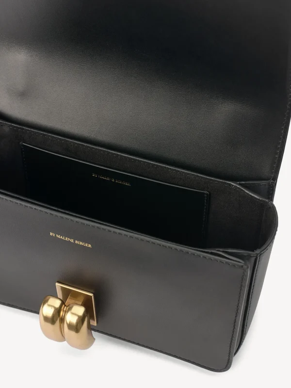 Taschen^By Malene Birger Noval Schuldertasche aus Leder Black